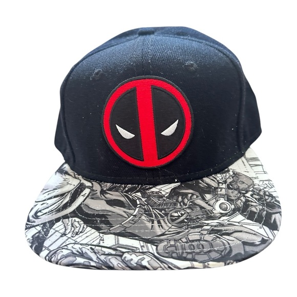 Marvel Deadpool Black and Red SnapBack Cap OSFM - Picture 1 of 4